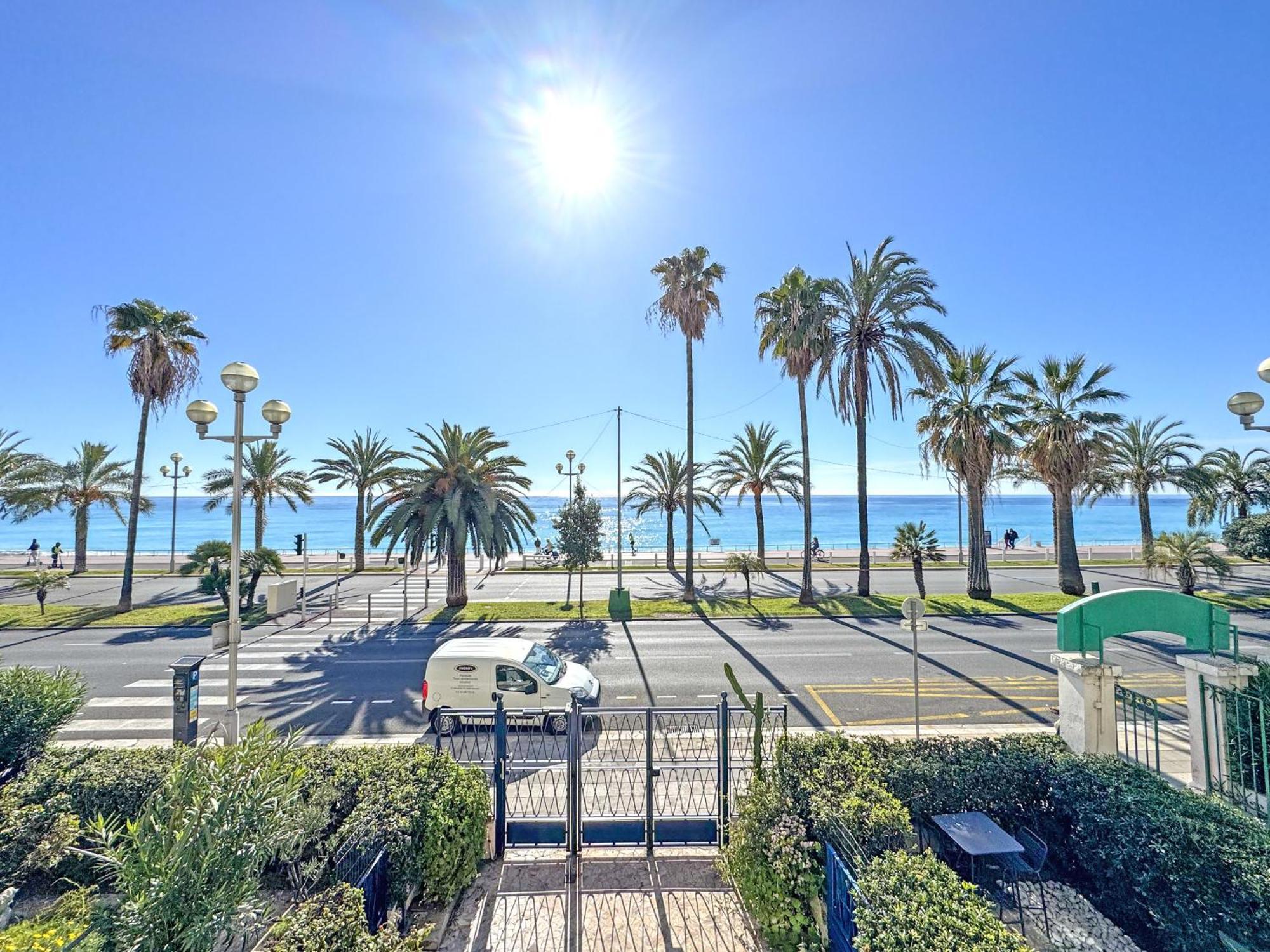 Promenade Holiday - Suffren Beach Nice Buitenkant foto